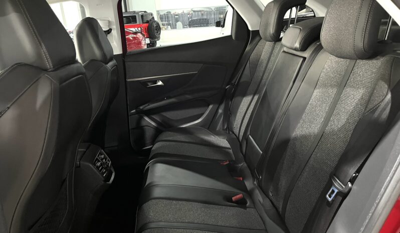 
								PEUGEOT 3008 (M) (16-24) 2019 lleno									