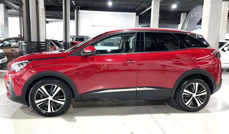 
								PEUGEOT 3008 (M) (16-24) 2019 lleno									
