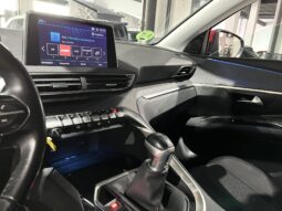 
										PEUGEOT 3008 (M) (16-24) 2019 lleno									