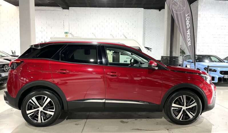 
								PEUGEOT 3008 (M) (16-24) 2019 lleno									
