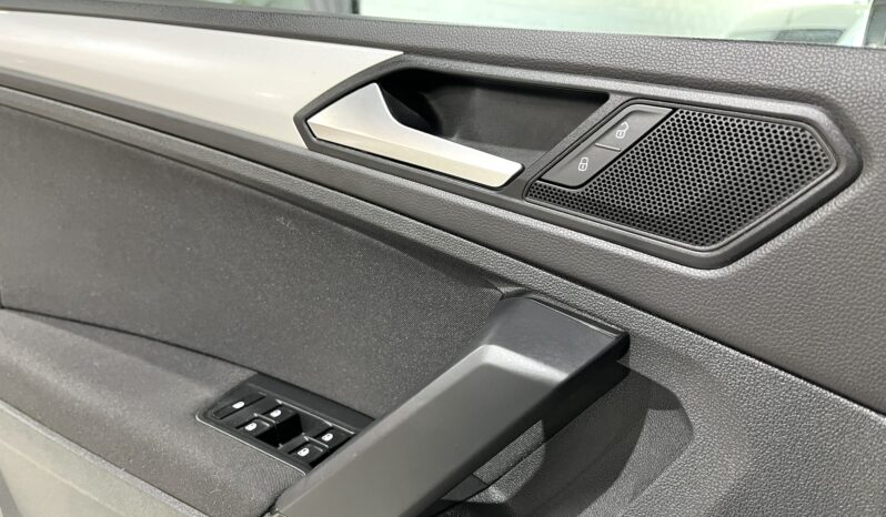 
								VOLKSWAGEN TIGUAN (5N) 5P (20-24) 2021 lleno									