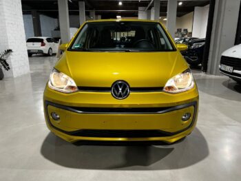 VOLKSWAGEN UP 2020
