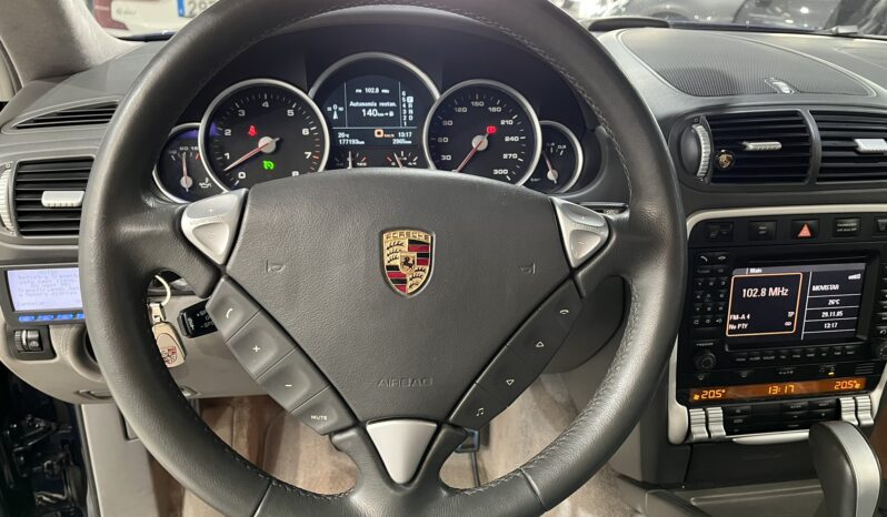 
								PORSCHE CAYENNE (9P) 5P (02-07) 2005 lleno									
