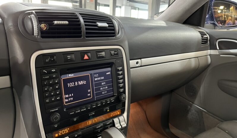 
								PORSCHE CAYENNE (9P) 5P (02-07) 2005 lleno									