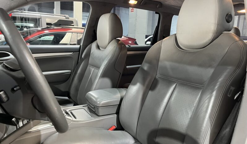 
								PORSCHE CAYENNE (9P) 5P (02-07) 2005 lleno									