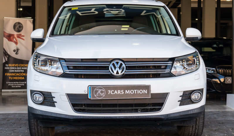 
								VOLKSWAGEN TIGUAN (5N) 5P (11-16) 2014 lleno									