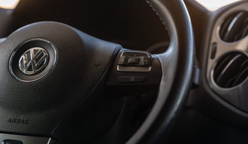 
								VOLKSWAGEN TIGUAN (5N) 5P (11-16) 2014 lleno									