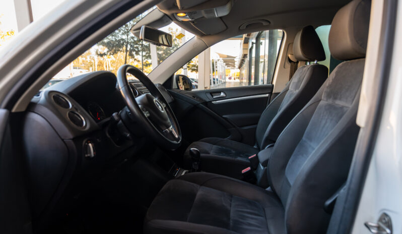 
								VOLKSWAGEN TIGUAN (5N) 5P (11-16) 2014 lleno									
