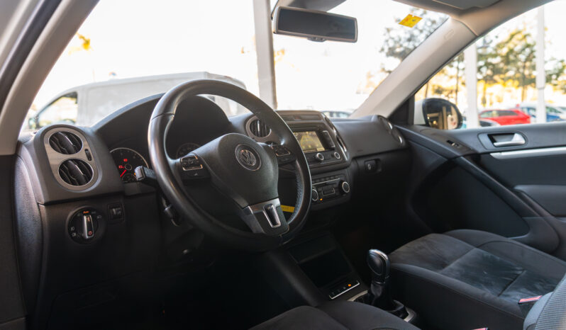 
								VOLKSWAGEN TIGUAN (5N) 5P (11-16) 2014 lleno									