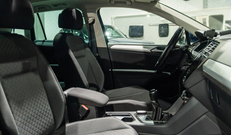
								VOLKSWAGEN TIGUAN (5N) 5P (16-20) 2020 lleno									