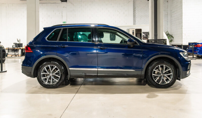 
								VOLKSWAGEN TIGUAN (5N) 5P (16-20) 2020 lleno									