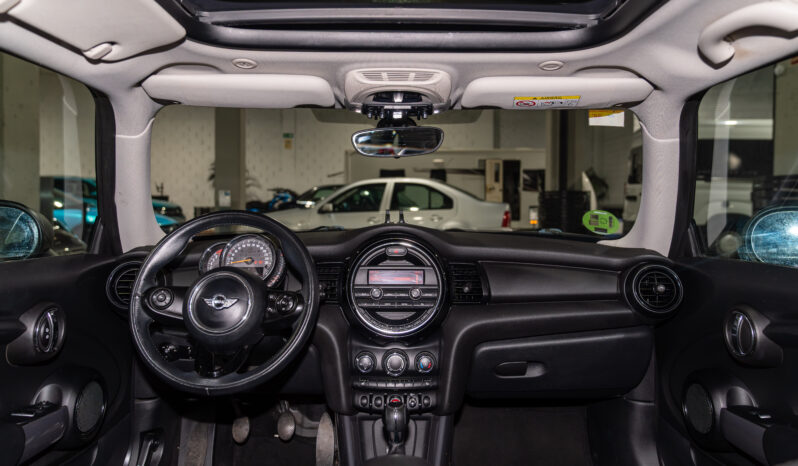 
								MINI MINI (F56) 3P (13-21) 2015 lleno									