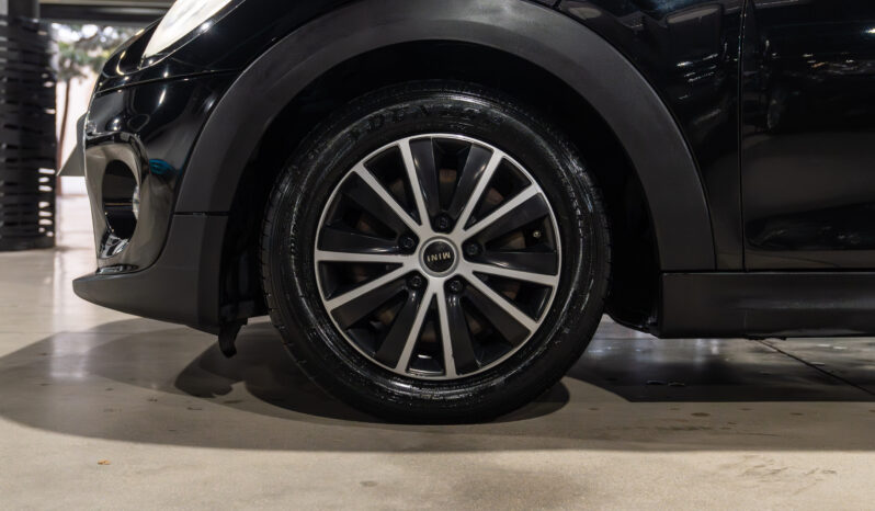 
								MINI MINI (F56) 3P (13-21) 2015 lleno									