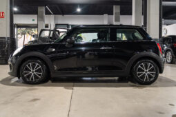 
										MINI MINI (F56) 3P (13-21) 2015 lleno									