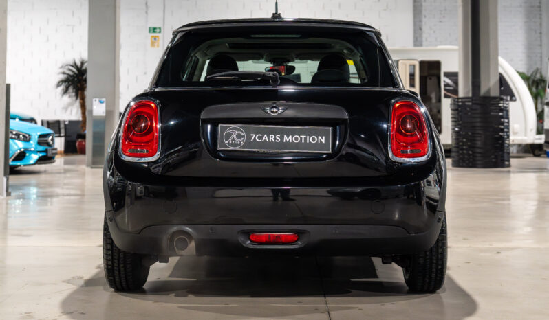 
								MINI MINI (F56) 3P (13-21) 2015 lleno									