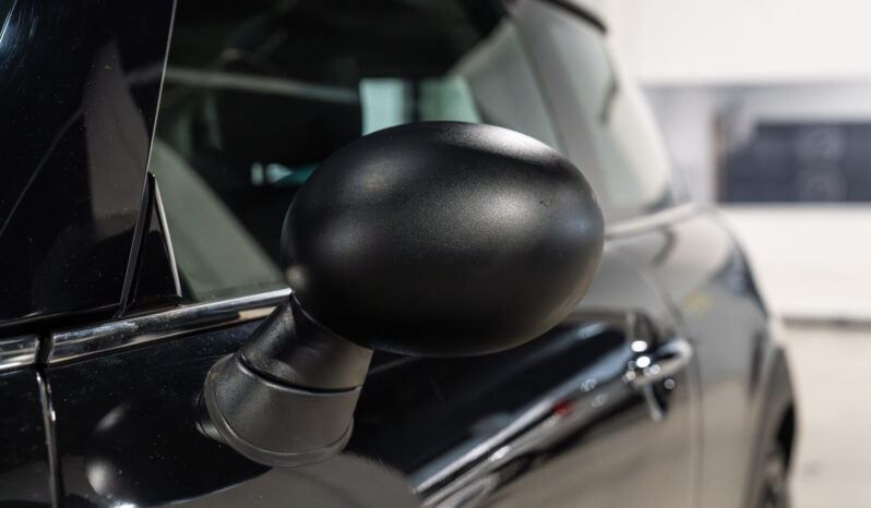 
								MINI MINI (F56) 3P (13-21) 2015 lleno									