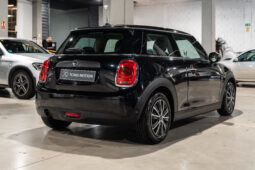 
										MINI MINI (F56) 3P (13-21) 2015 lleno									
