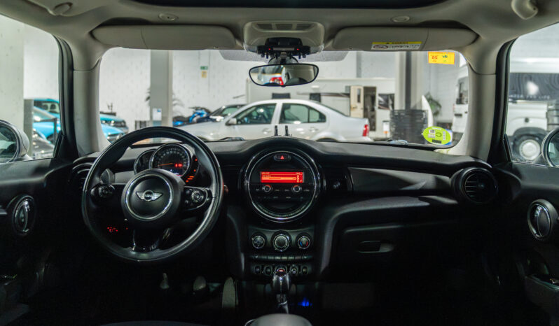 
								MINI MINI (F56) 3P (13-21) 2015 lleno									