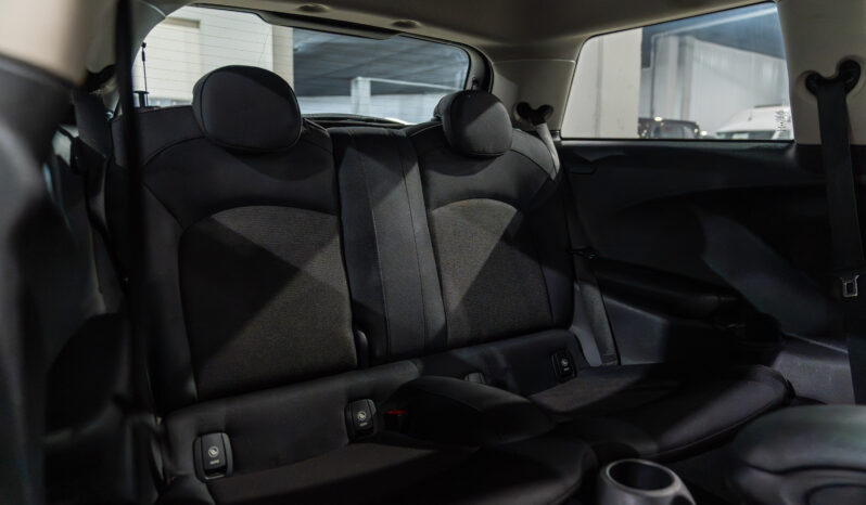 
								MINI MINI (F56) 3P (13-21) 2015 lleno									