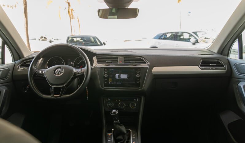 
								VOLKSWAGEN TIGUAN (5N) 5P (16-20) 2019 lleno									