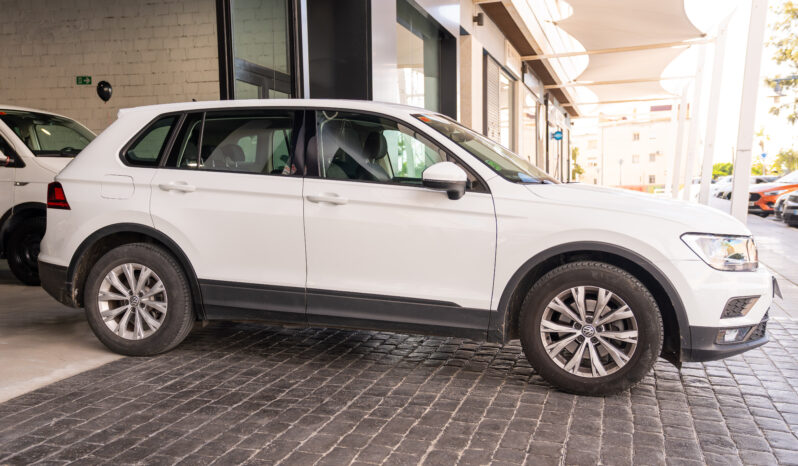 
								VOLKSWAGEN TIGUAN (5N) 5P (16-20) 2019 lleno									