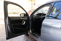 
										PEUGEOT 308 (L) 5P/SW (17-21) 2019 lleno									