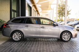 
										PEUGEOT 308 (L) 5P/SW (17-21) 2019 lleno									