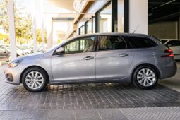 
										PEUGEOT 308 (L) 5P/SW (17-21) 2019 lleno									