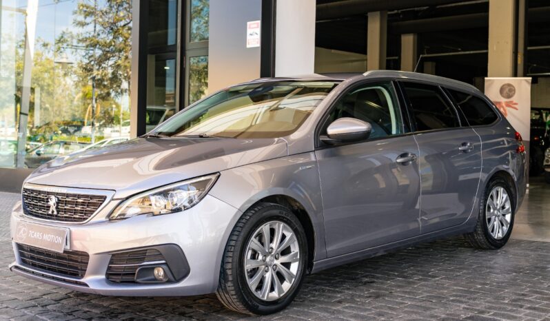 
								PEUGEOT 308 (L) 5P/SW (17-21) 2019 lleno									