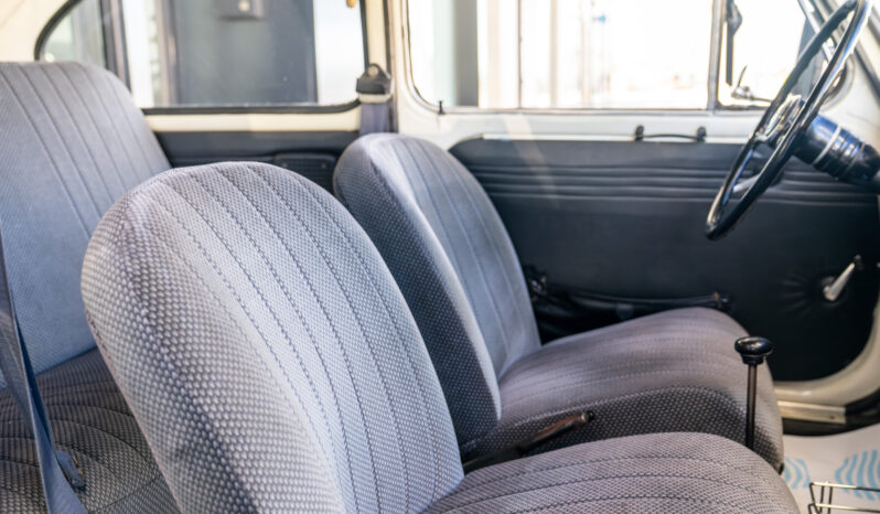 
								SEAT 600-E 1972 lleno									