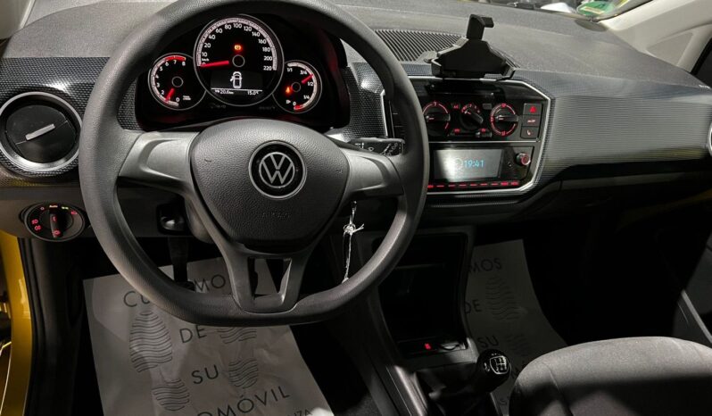 
								VOLKSWAGEN UP 2020 lleno									