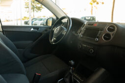 
										VOLKSWAGEN TIGUAN (5N) 5P (07-11) 2011 lleno									