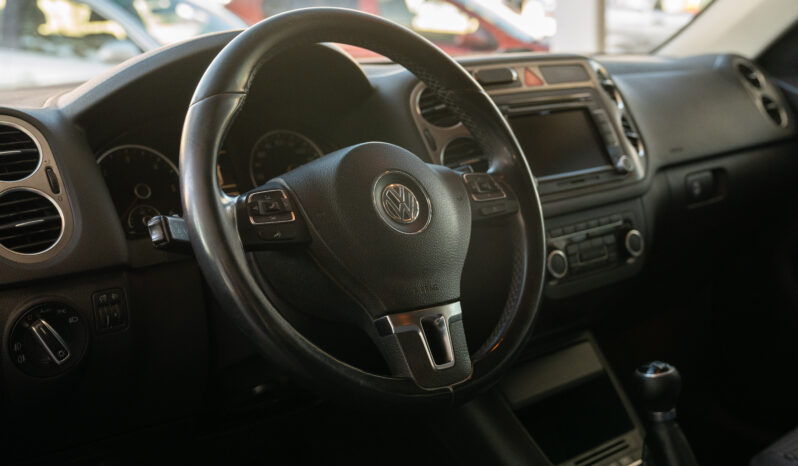 
								VOLKSWAGEN TIGUAN (5N) 5P (07-11) 2011 lleno									
