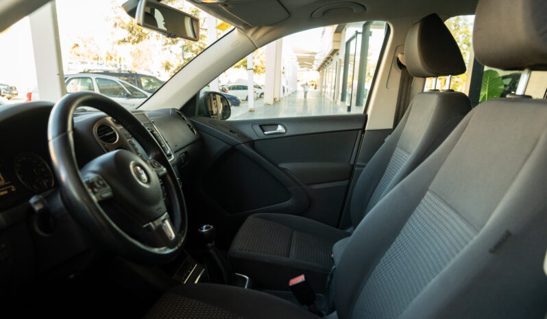 
								VOLKSWAGEN TIGUAN (5N) 5P (07-11) 2011 lleno									