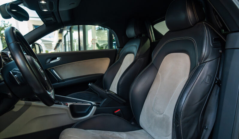 
								AUDI TT (8J) (06-10) 2009 lleno									