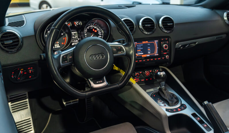 
								AUDI TT (8J) (06-10) 2009 lleno									