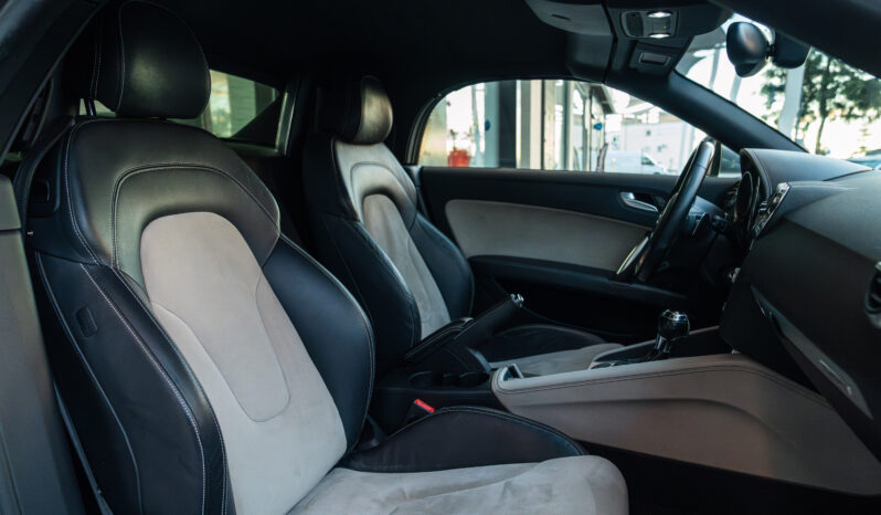 
								AUDI TT (8J) (06-10) 2009 lleno									