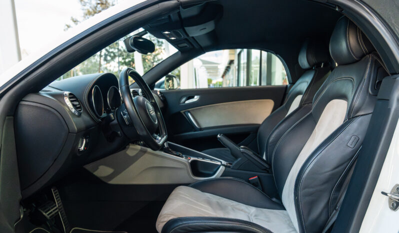 
								AUDI TT (8J) (06-10) 2009 lleno									