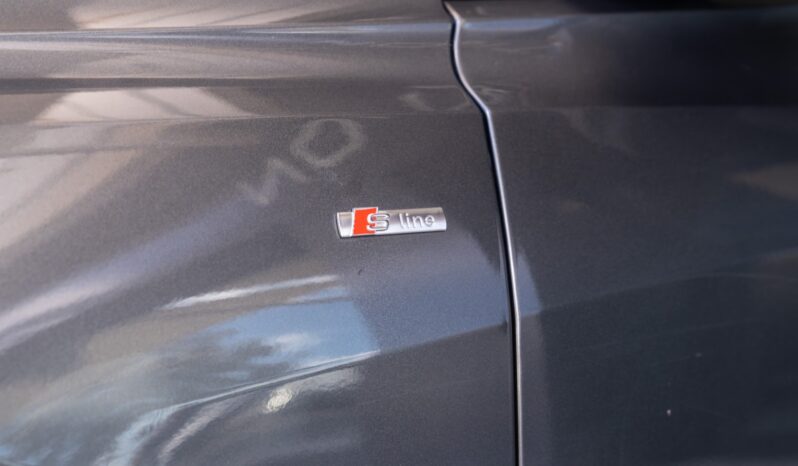 
								AUDI Q8/SQ8 (F1) 5P (18-) 2020 lleno									