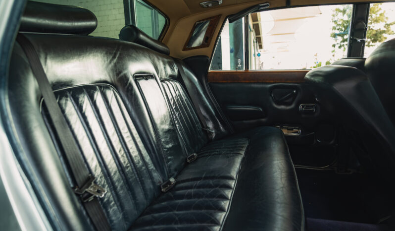 
								ROLLS ROYCE SILVER SHADOW II 1980 lleno									