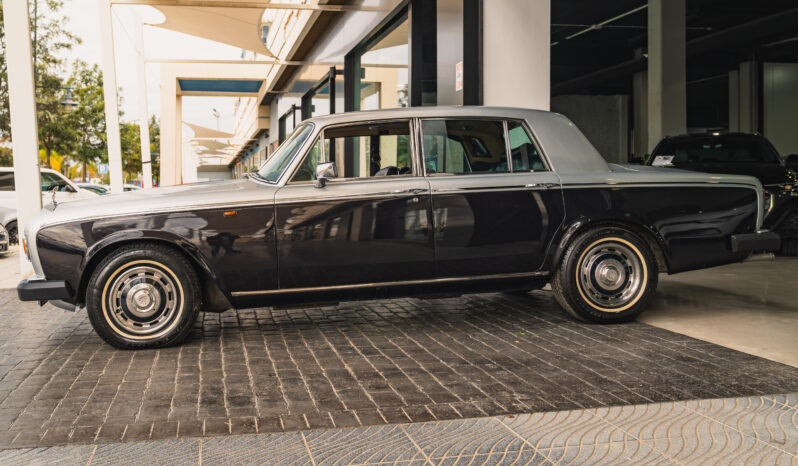 
								ROLLS ROYCE SILVER SHADOW II 1980 lleno									