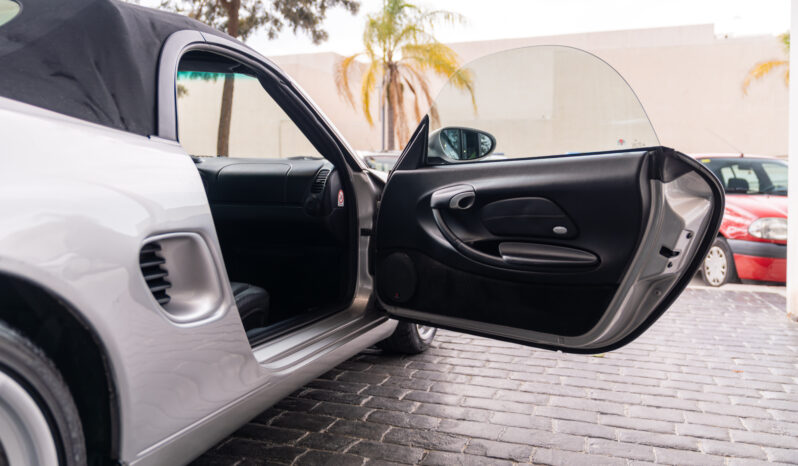 
								PORSCHE BOXSTER 2000 lleno									