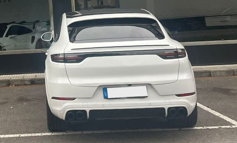 
								PORSCHE CAYENNE 2023 lleno									