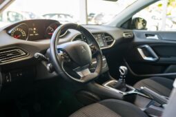 
										PEUGEOT 308 (L) 5P/SW (17-21) 2019 lleno									