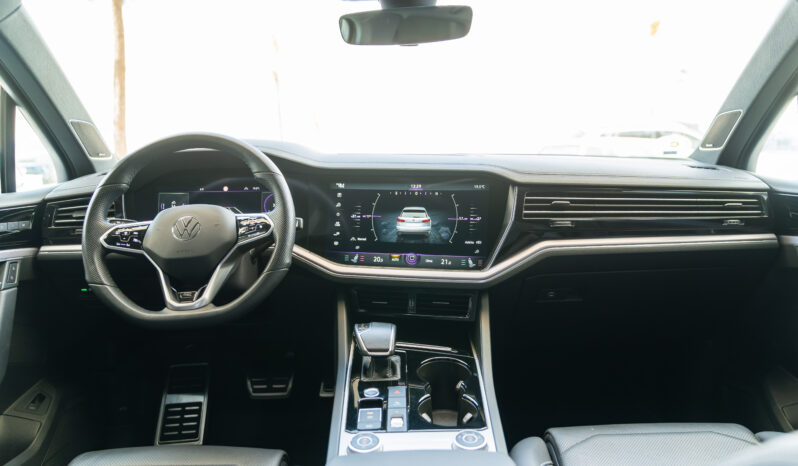
								VOLKSWAGEN TOUAREG (CR) 5P (18-) 2023 lleno									