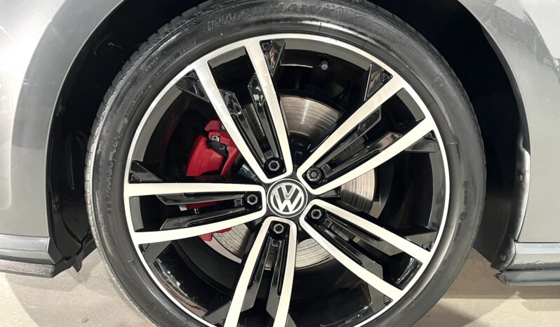 
								VOLKSWAGEN GOLF VII (AU) 3/5P/VAR (16-20) 2018 lleno									