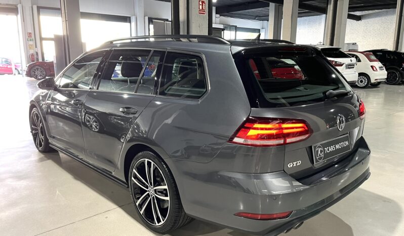 
								VOLKSWAGEN GOLF VII (AU) 3/5P/VAR (16-20) 2018 lleno									