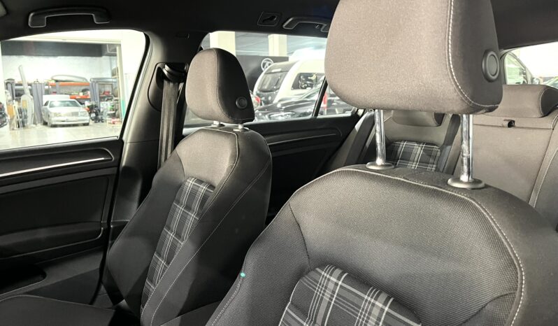 
								VOLKSWAGEN GOLF VII (AU) 3/5P/VAR (16-20) 2018 lleno									