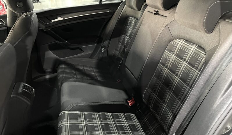
								VOLKSWAGEN GOLF VII (AU) 3/5P/VAR (16-20) 2018 lleno									