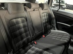 
										VOLKSWAGEN GOLF VII (AU) 3/5P/VAR (16-20) 2018 lleno									